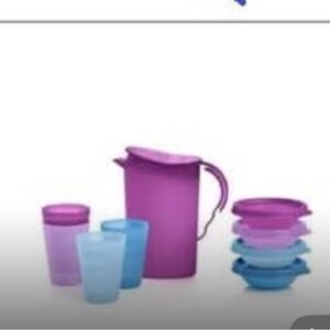 Tupperware Purple and Blue Action Figures Playset